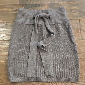 CLUB MONACO Gray Knit Women's Skirt